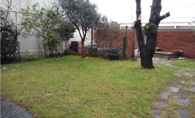 Casa 3 ambientes/ Barrio San Jacinto