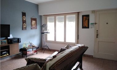Casa 3 ambientes/ Barrio San Jacinto