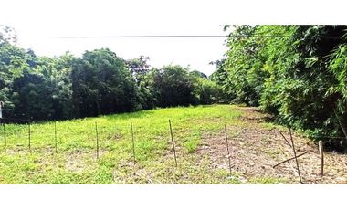 SE VENDE TERRENO EN VIA PRINCIPAL >>LA MESA<<