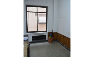 6 OFICINAS. CENTRO.