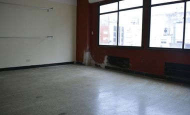 6 OFICINAS. CENTRO.