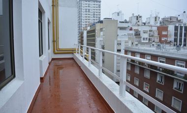 6 OFICINAS. CENTRO.