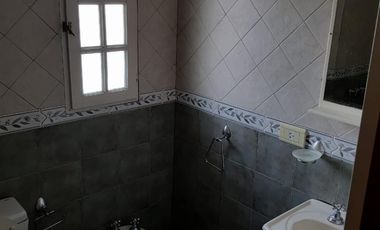 DUPLEX 3 AMBIENTE EN QUILMES OESTE.