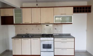 DUPLEX 3 AMBIENTE EN QUILMES OESTE.