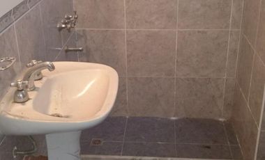 Se Vende PH de 3 Ambientes al Fondo en Jose L. Suarez con Terraza y SIN EXPENSAS