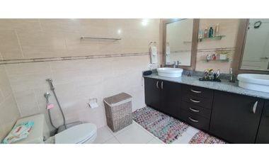 Venta de casa en Brisas del Golf, Ph Villa Alta