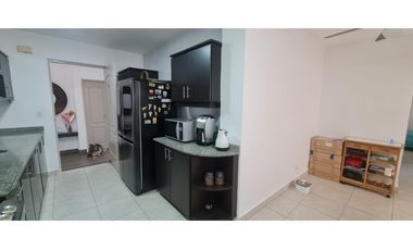 Venta de casa en Brisas del Golf, Ph Villa Alta