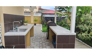 Venta de casa en Brisas del Golf, Ph Villa Alta