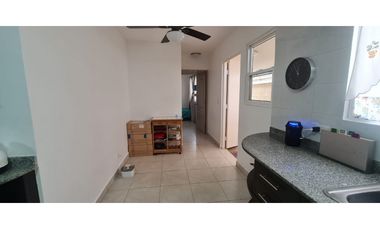 Venta de casa en Brisas del Golf, Ph Villa Alta