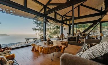 Casa en primera linea, vista al mar, La Polcura, Puertecillo