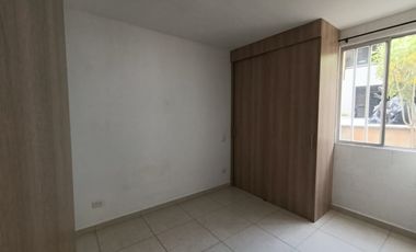 apartamento en arriendo en prados de cataluña. Cod A124732