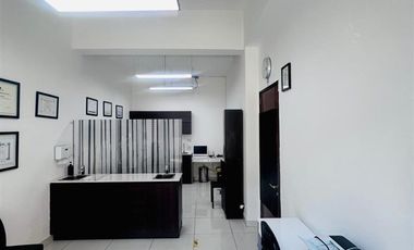 Oficina Comercial en Venta Metro Manquehue. Las Condes