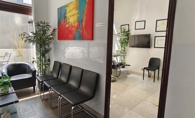 Oficina Comercial en Venta Metro Manquehue. Las Condes