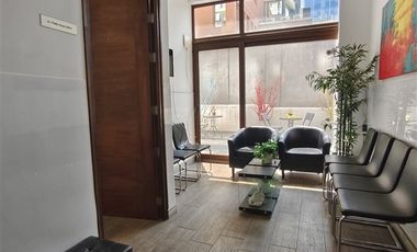 Oficina Comercial en Venta Metro Manquehue. Las Condes