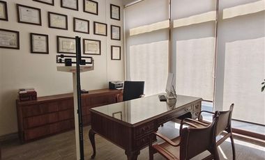 Oficina Comercial en Venta Metro Manquehue. Las Condes