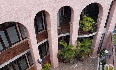 RENTA LOCAL COMERCIAL PLAZA  TEOPANZOLCO EN CUERNAVACA MORELOS