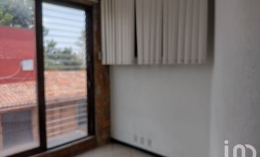 RENTA LOCAL COMERCIAL PLAZA  TEOPANZOLCO EN CUERNAVACA MORELOS