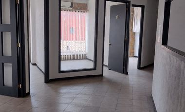 RENTA LOCAL COMERCIAL PLAZA  TEOPANZOLCO EN CUERNAVACA MORELOS