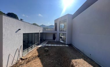 CASA CAMPESTRE EN LA VEREDA EL ROSARIO