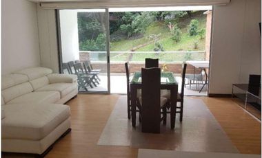 Vendo apartamento con terraza en El poblado- los balsos, Medellin.