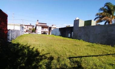 Terreno en venta en Villa Luzuriaga 420m2