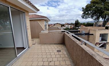 casa en arriendo en la balsa. Cod A5907