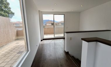 casa en arriendo en la balsa. Cod A5907