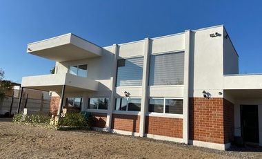 Casa en Venta en Parcela con dos casas en condominio Mantagua