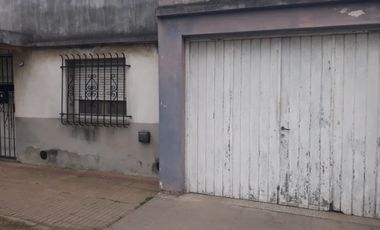 Casa PH en venta en Monte Chingolo
