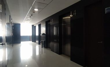 ARRENDAMOS OFICINA SOTOMAYOR BUCARAMANGA METROPOLITAN BUSINESS CON PARQUEADERO