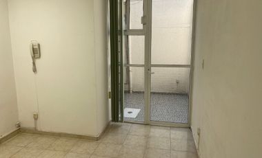 EN RENTA CONSULTORIOS A 2 CUADRAS DE CONSTITUYENTES