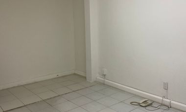 EN RENTA CONSULTORIOS A 2 CUADRAS DE CONSTITUYENTES