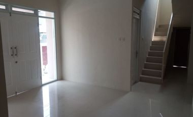 Di Jual Rumah Hook Belimbing Pocan - Pondok Candra Bangunan Baru LT 135m2 (9x15)