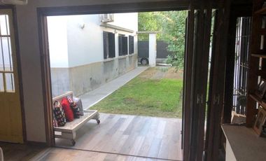 Casa PH en venta en Quilmes Oeste