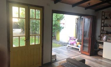 Casa PH en venta en Quilmes Oeste