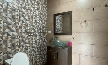 Vendo casa en la Urb. Colegio de Arquitectos