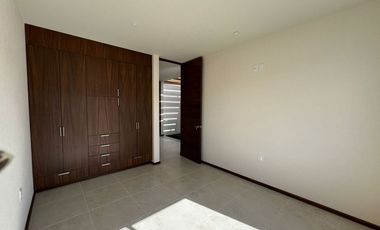 CASA EN VENTA EN EL OLIVAR ALTOZANO