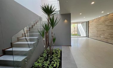 CASA EN VENTA EN EL OLIVAR ALTOZANO