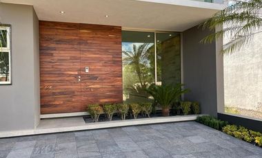 CASA EN VENTA EN EL OLIVAR ALTOZANO