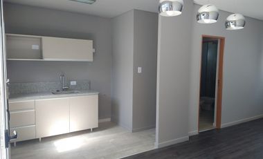 Casa 2 dormitorios en complejo privado City Garden