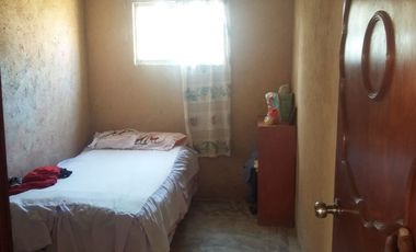 Casa en Villa Victoria