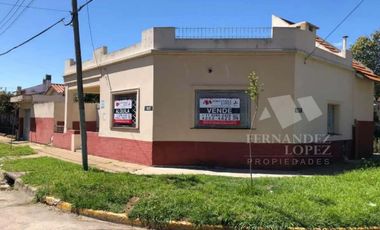 Casa en venta en Bernal Oeste