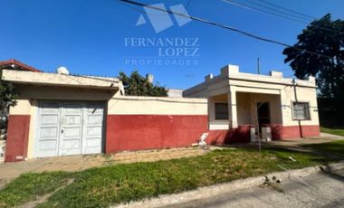 Casa en venta en Bernal Oeste