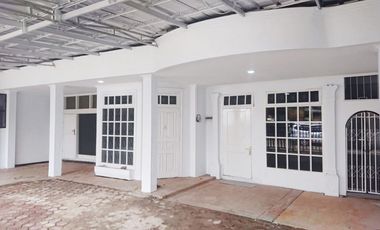 Rumah Disewakan di Matraman Dekat Pasar Pramuka