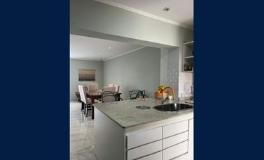 CASA en VENTA en esquina