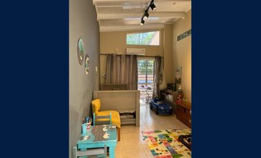 CASA en VENTA en esquina