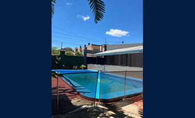 CASA en VENTA en esquina