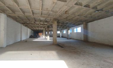 local en arriendo en guarne. Cod A214666