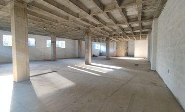 local en arriendo en guarne. Cod A214666