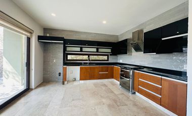 VENTA DE CASA CERRADAS DEL PEDREGAL